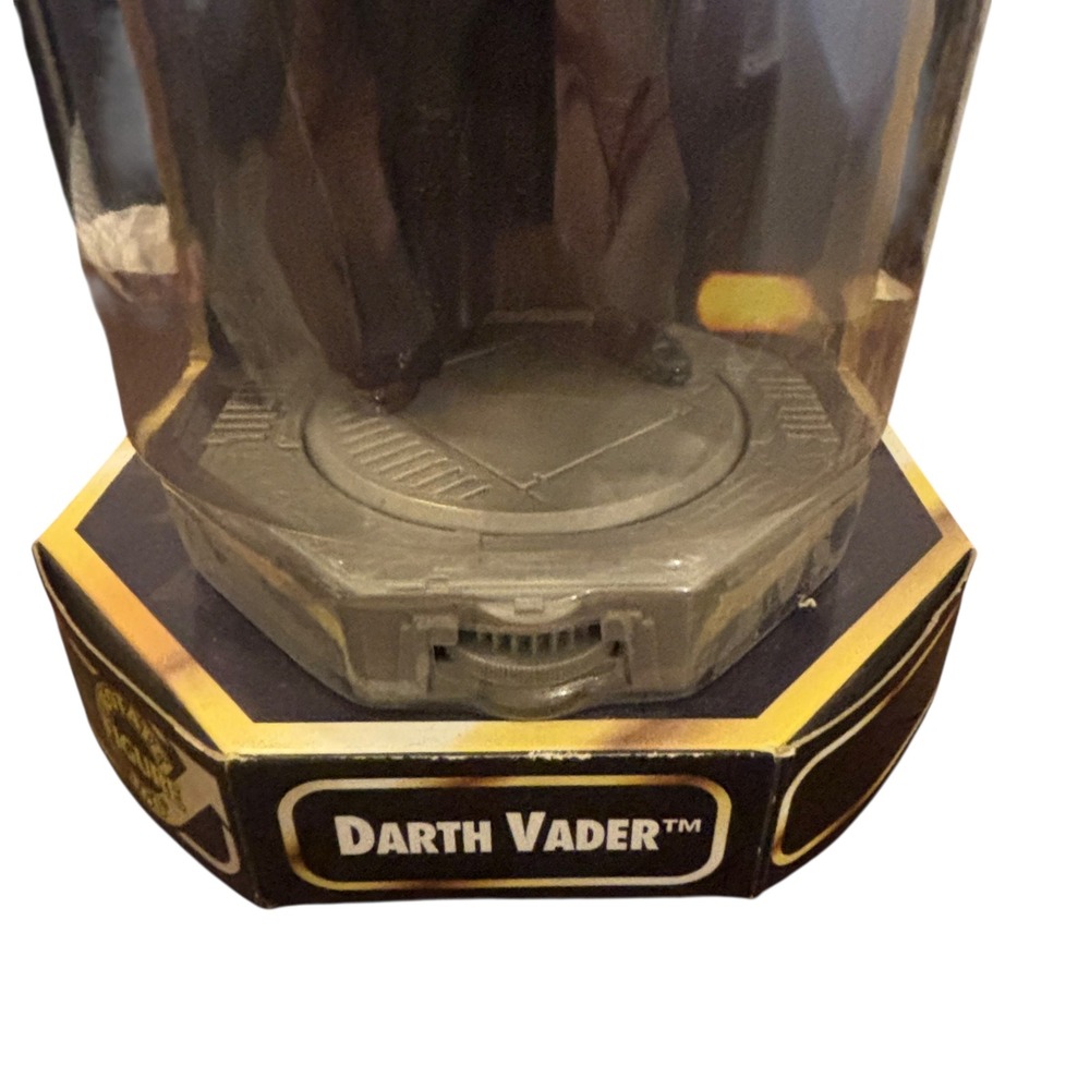 Star Wars Epic Force Darth Vader Kenner Collection Action Figure New AS IS - Picture 3 of 13